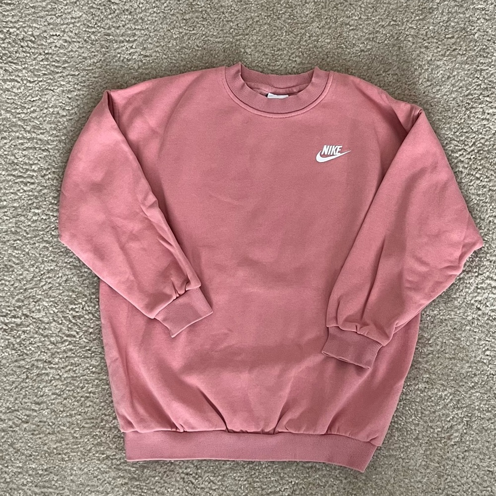 Nike Girl’s Club Fleece Sweatshirt